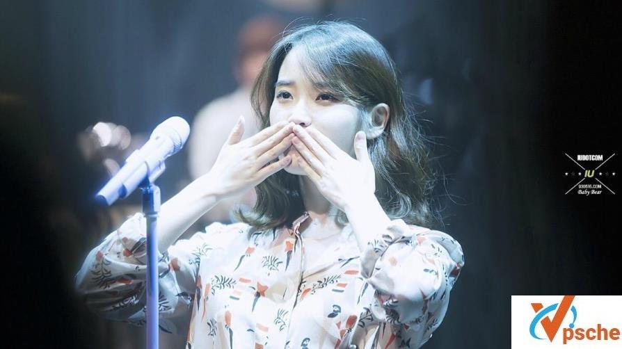 IU
