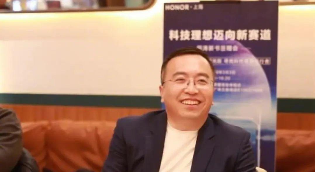 图片[3]-鸿蒙系统发布在即，国产厂商鸦雀无声！-云上仙人说钱