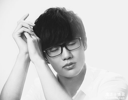 许嵩(2009-2021)所有专辑全部歌曲打包[高品质MP3+无损FLAC/3.99GB]百度云网盘下载