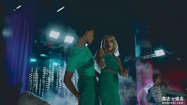 Dua Lipa《Physical》无水印高清音乐MV1080P[MP4/86MB]百度云网盘下载