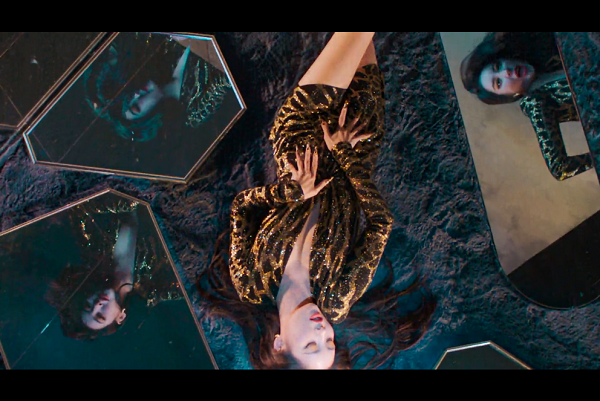 宣美《꼬리》无水印高清MV1080P[MP4/74MB]百度云网盘下载