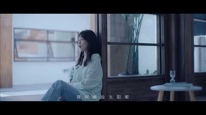 Uu《气象站台》无水印高清音乐MV[1080P/MP4/90MB]网盘下载